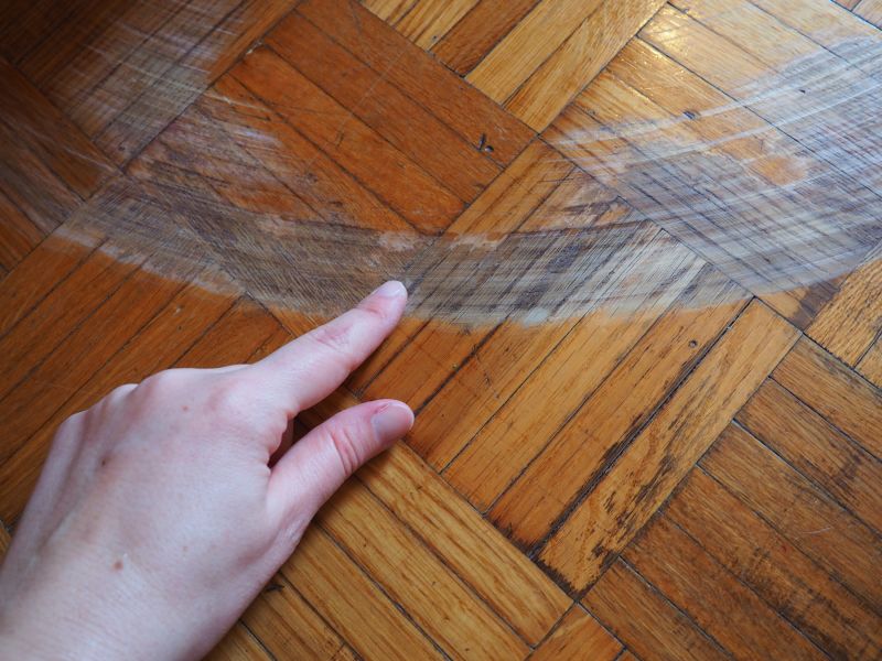 Floor Varnishing in Overland Park, KS